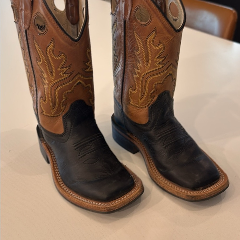 *SOLD* Old West youth Black and Brown Cowboy Boots